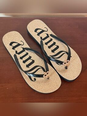 Juicy Couture Selene Gold Glitter Flip Flops with Black Straps and Crown Charm